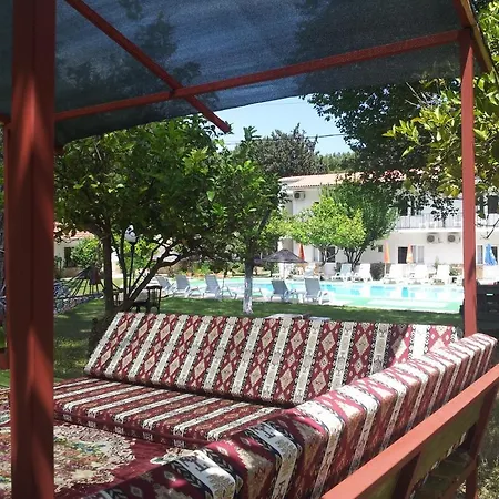 فندق Maviay Kumluca