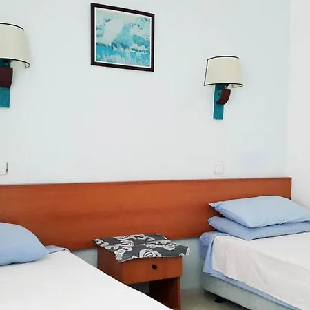 Maviay Hotel 2*